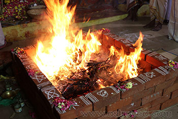 Shreem Brzee Homa